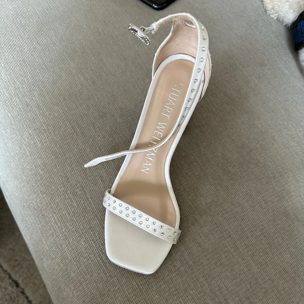 Stuart Weitzman White Station Crystal shoes